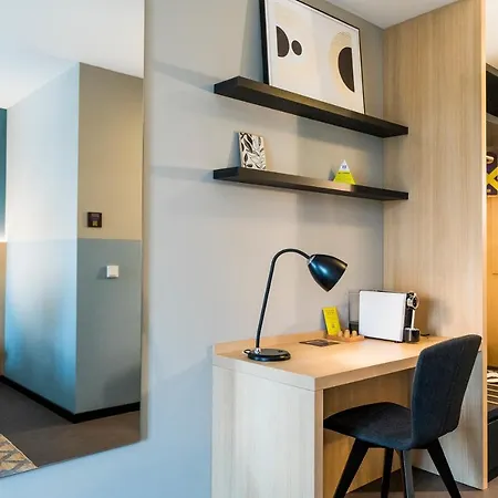 Koncept Neue Horizonte 3* טובינגן